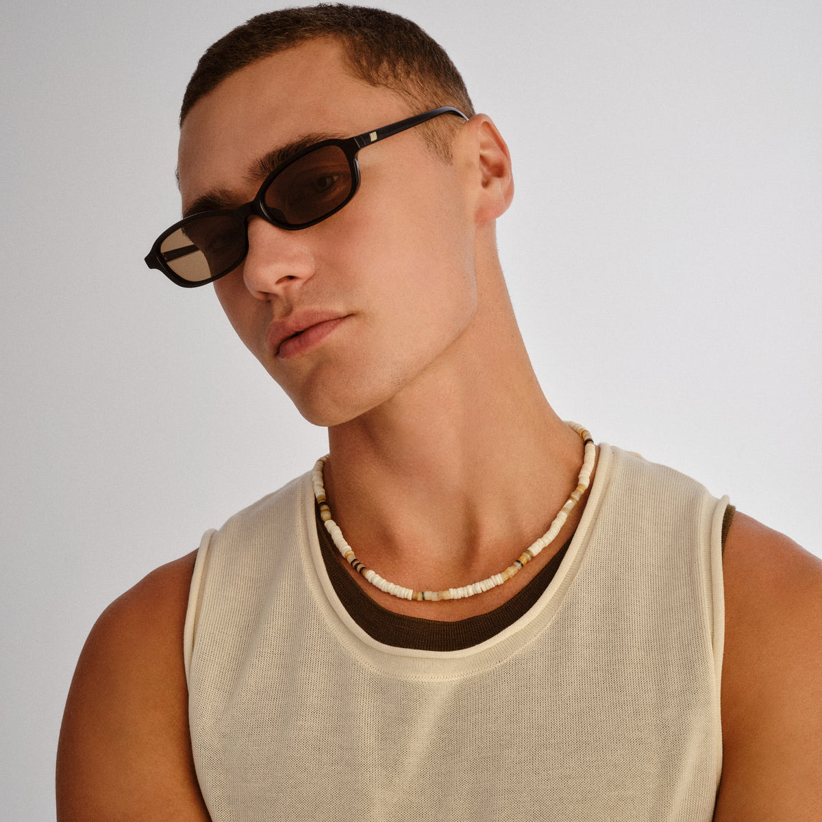 Le Specs Honey Pot Black