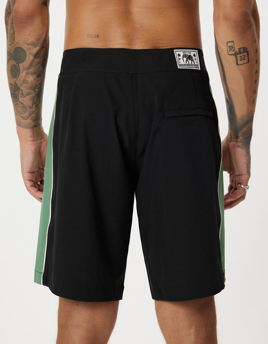 Rhythm Core Pinline Trunk