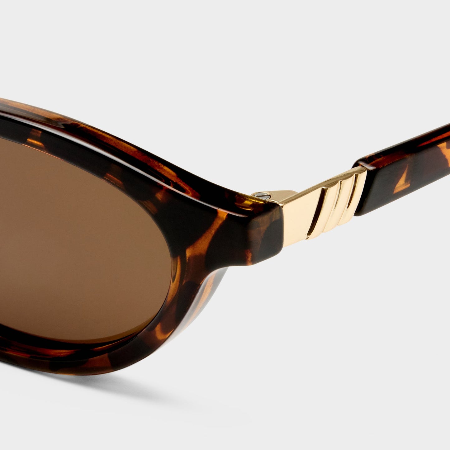 Le Specs Duskfall Tort