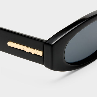 Le Specs Belladona Black