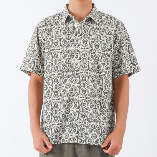 T&C Temple Short Sleeve Shirt