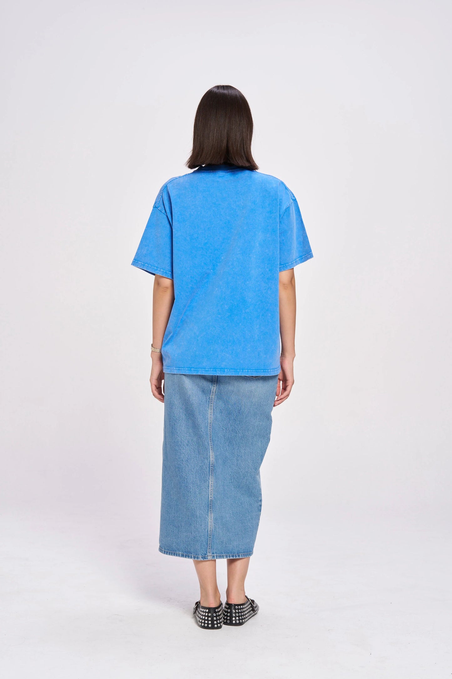 Maku Big Bow Acid Wash Tee