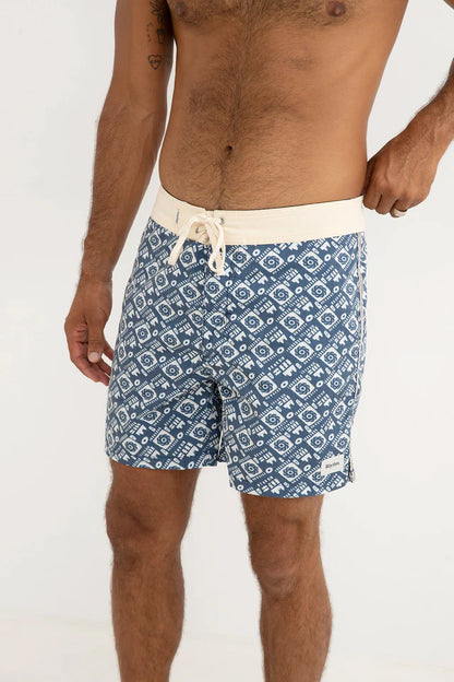 Rhythm Sunday Heritage Trunk