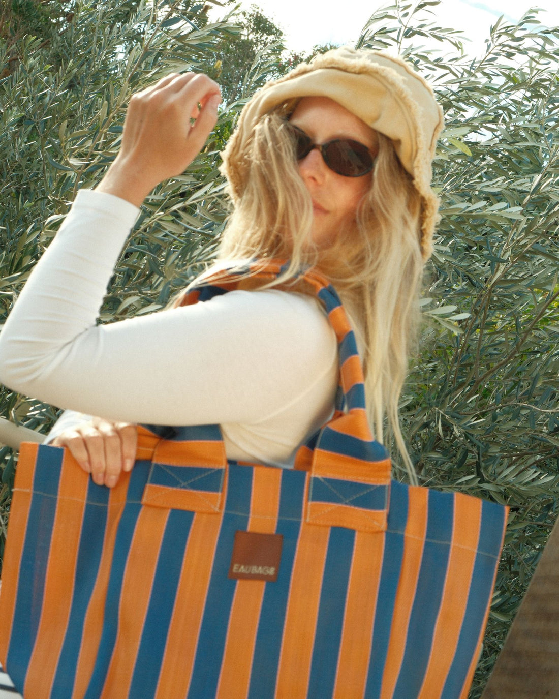 EAU Bags Tote Deia