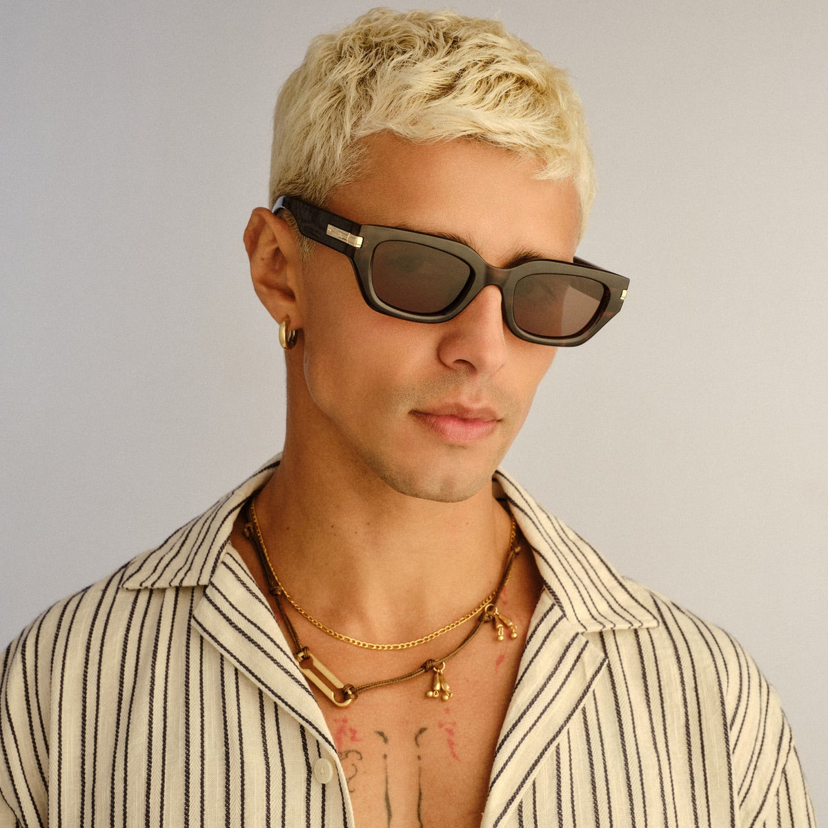 Le Specs Cubito + Tort