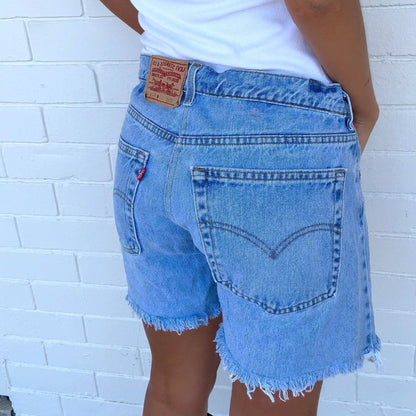 Vintage Levi’s Classic Cut – Reworked Denim Shorts
